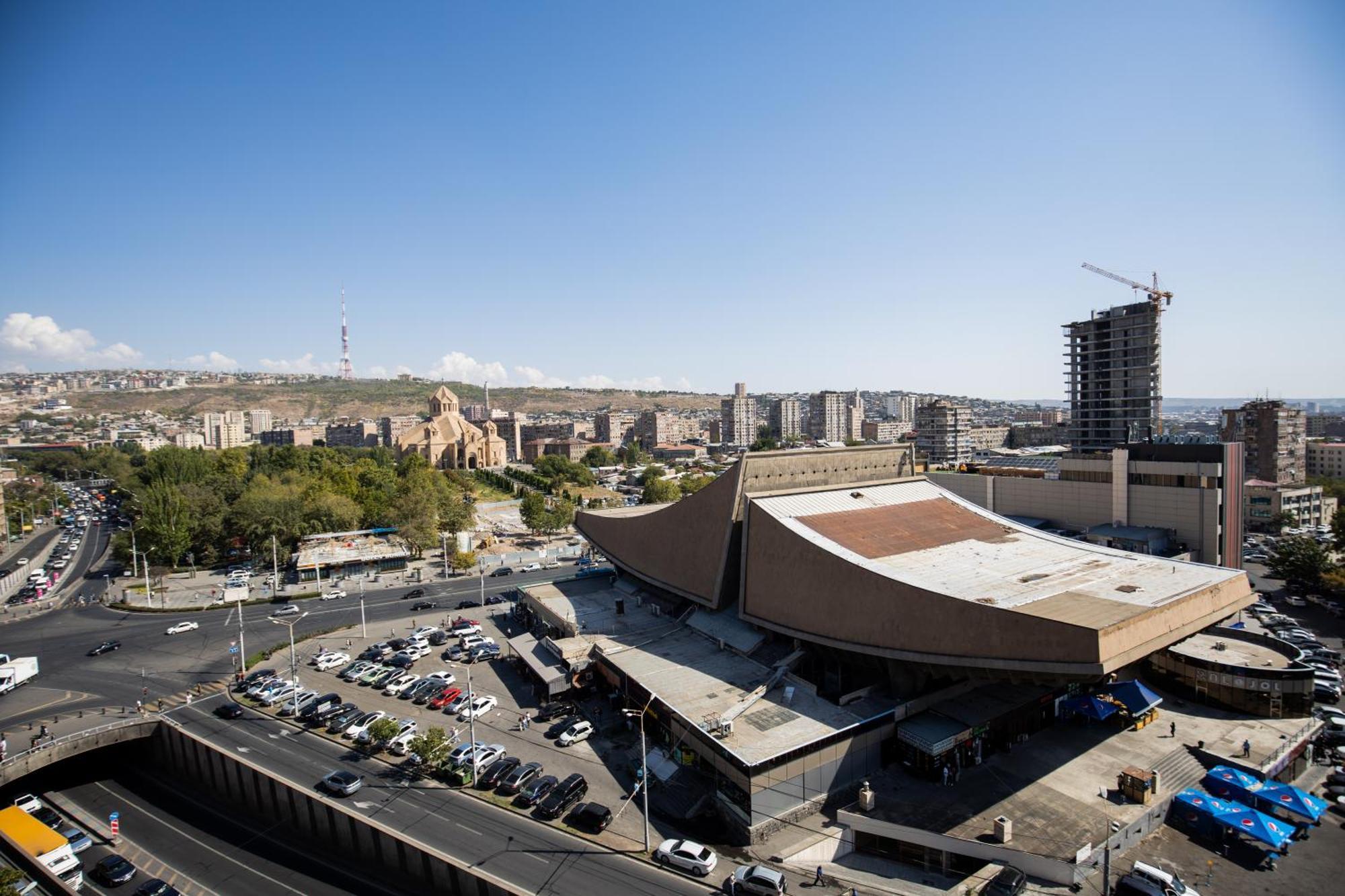 Yereone Hotel Apartment Erivan Exterior foto