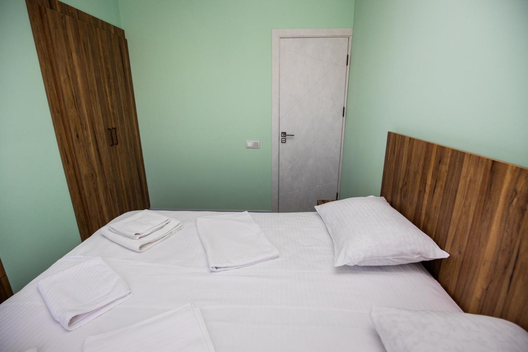 Yereone Hotel Apartment Erivan Exterior foto
